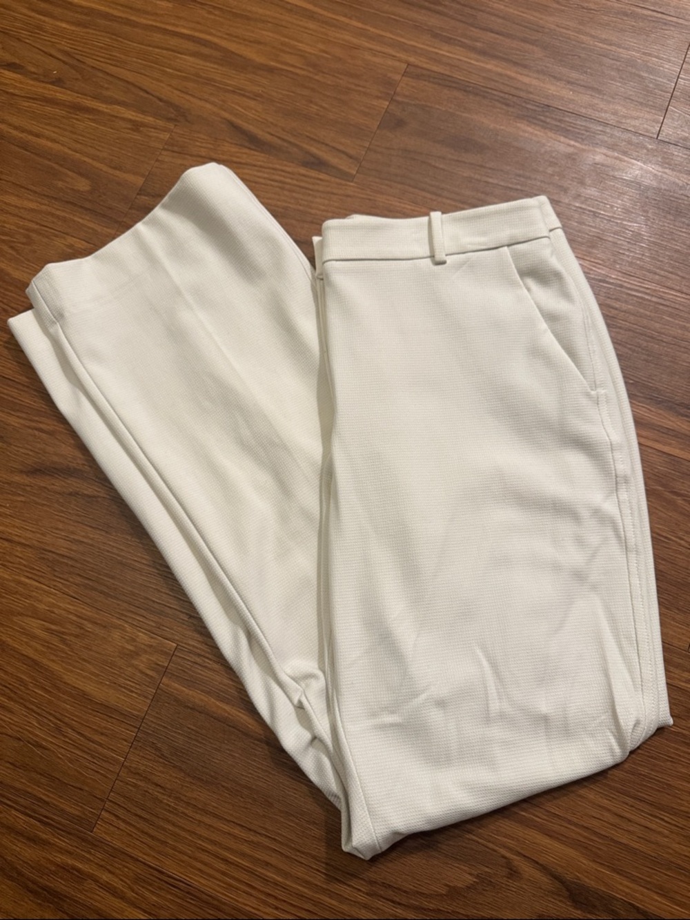 🤍 NWT White House Black Market Cream Textured BOOT Trousers
